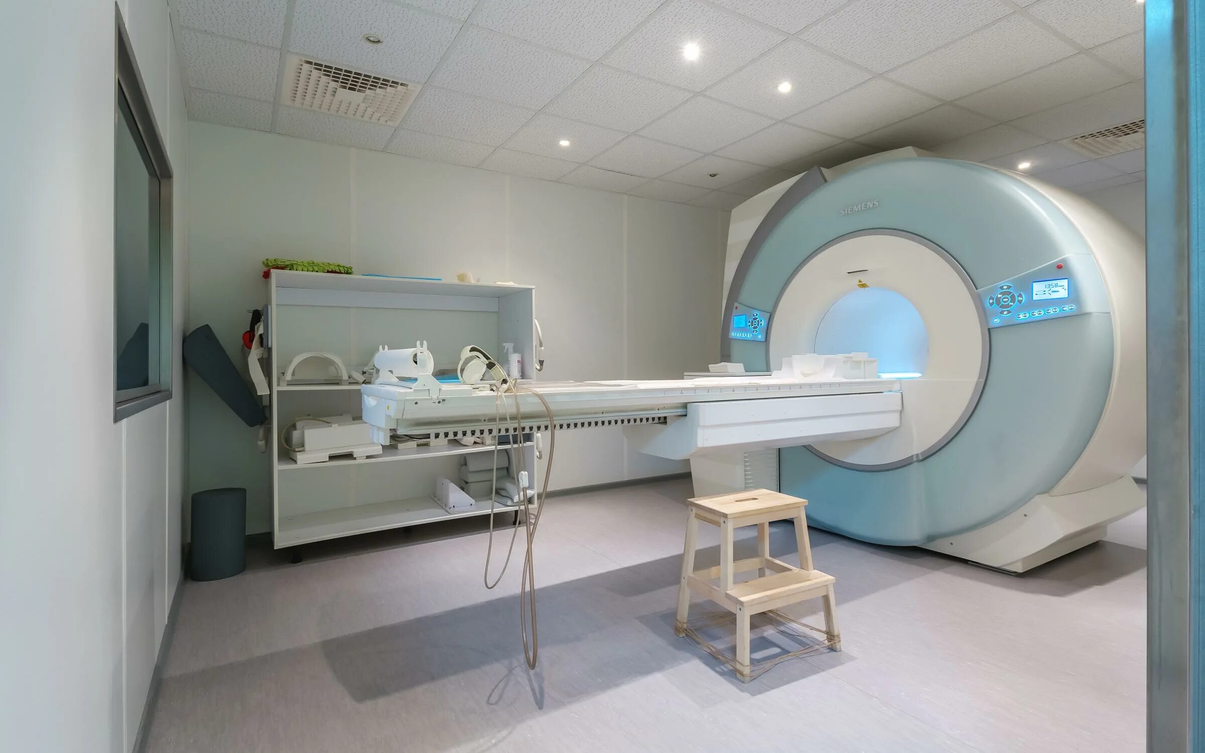 санкт-петербург серебристый бульвар 20 клиника основа. 5 тл (полуоткрытый). мрт центр старая деревня. кт спб. центр мрт она, санкт-петербург, серебристый бульвар.