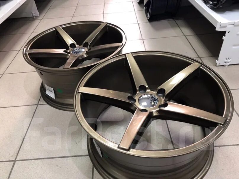 Диски воссен 18 радиус 5х 114.3. Диски Vossen vps303 r18. Диски VPS 303 r18. Vossen vps303 r18 5x114,3. Vossen vps303 r18 5-114.3 8.5j et33.