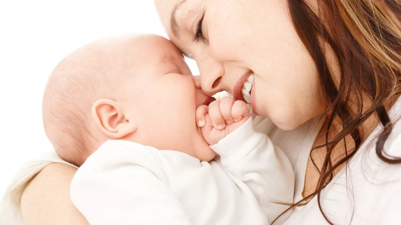 Мама с двумя детьми. Женщина и двое детей. Anne. Мама с грудным ребенком. Мать с ребенком.