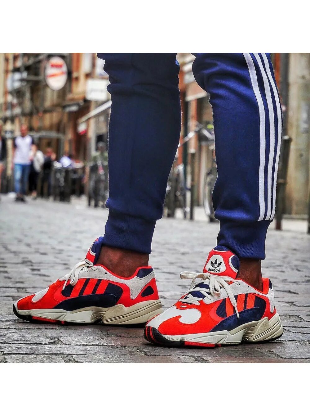 Кроссовки мужские в петербурге. Кроссовки adidas Originals Yung 1. Adidas Originals Yung 1 Red/White. Кроссовки adidas Originals Yung 1 Red. Мужские кроссовки adidas Originals Yung-1.