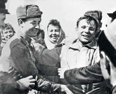 Песня гагарина во время приземления