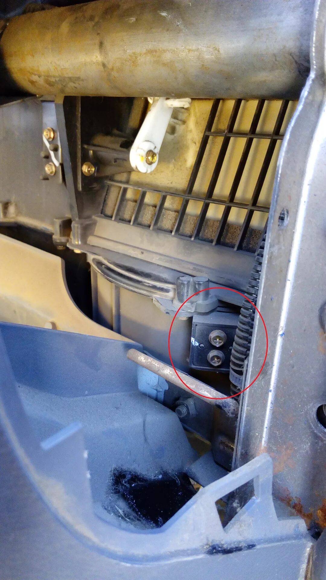 Как разобрать печку ланос Добрался до печки Chevrolet Lanos, 1,5 л, 2008 года своими руками DRIVE2