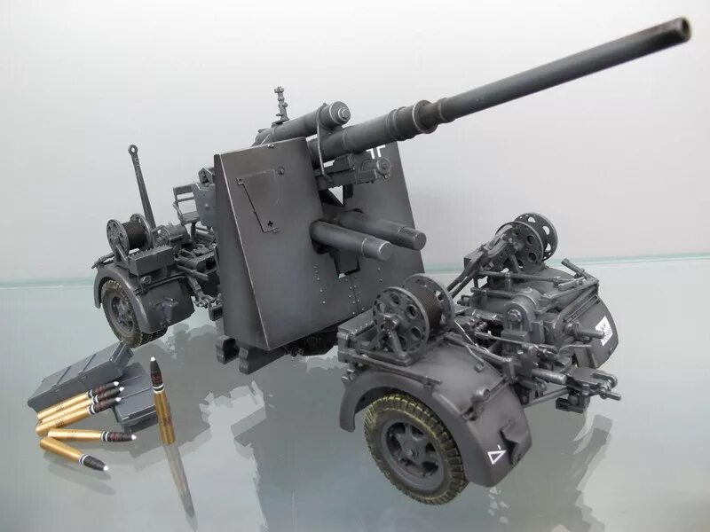 88 мм flak. 88-Мм зенитная пушка Flak 18/36/37. 88mm Flak 37. Flak 88 mm. Flak 36 88 mm.