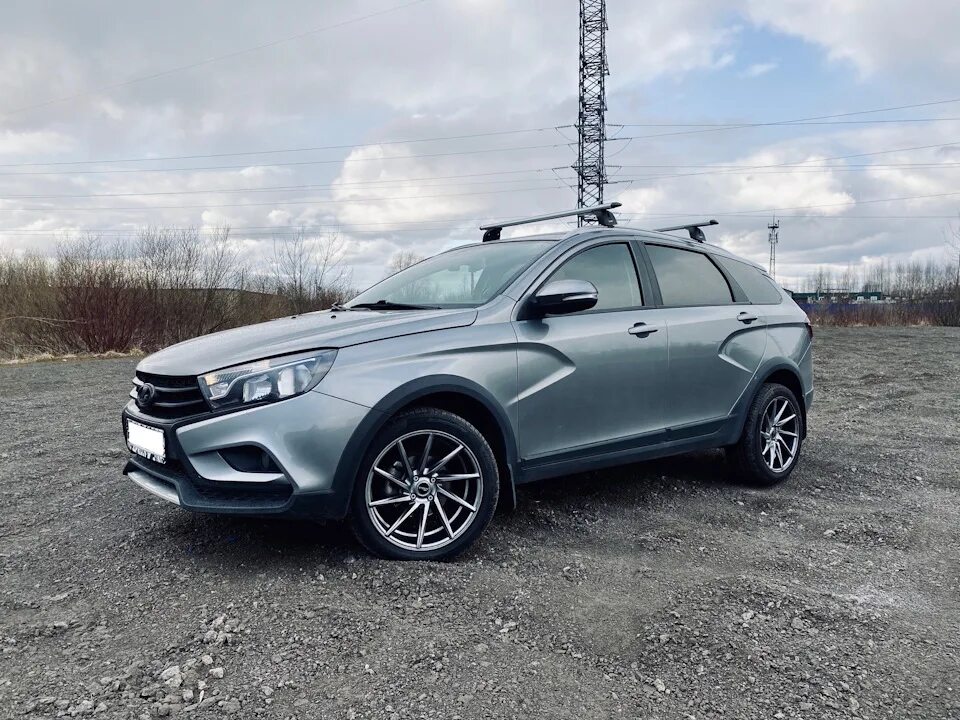 теперь мы на Vossen CVT - Lada Vesta SW Cross, 1,8 л, 2018 года колёсные диски D