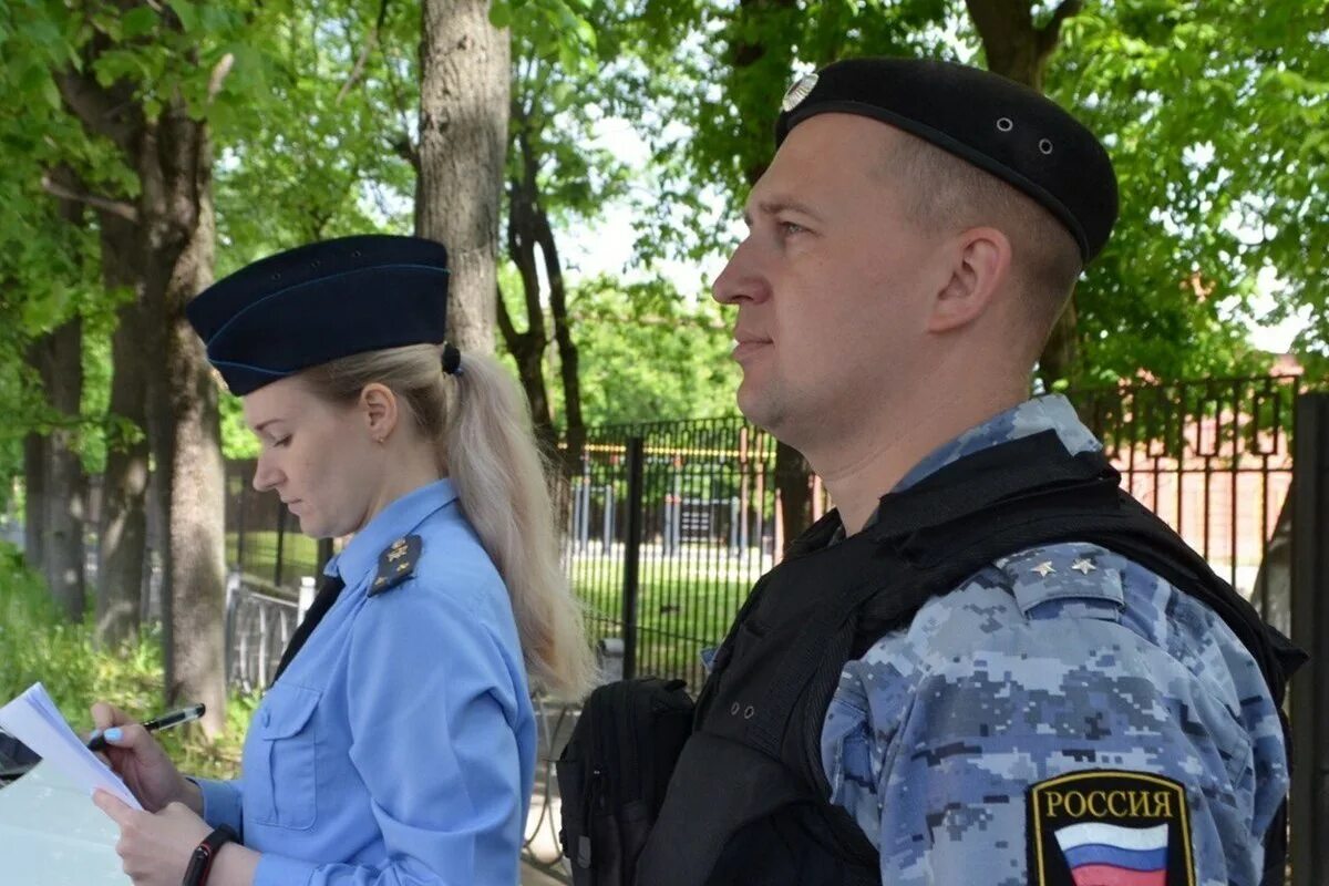 Октябрьский судебные приставы иваново. Приставы октябрьское северная осетия. Октябрьский судебные приставы иваново. Октябрьский судебные приставы иваново. Приставы набора веса.