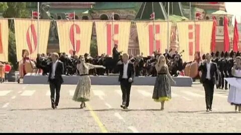 Песня дружба нас веди