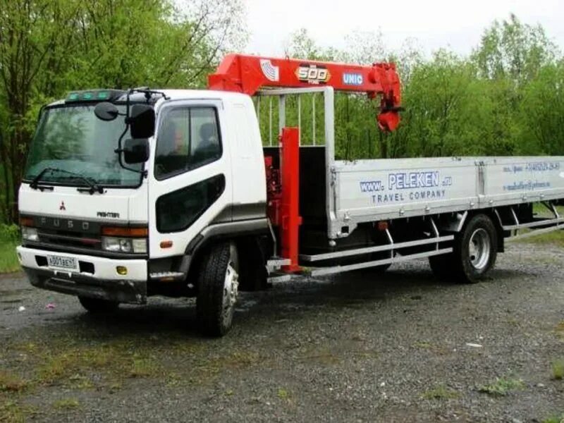Манипулятор пятитонник. Митсубиси фусо 8т манипулятор. mitsubishi fuso манипулятор 5т. самогруз митсубиси фусо. mitsubishi fuso манипулятор 1990.
