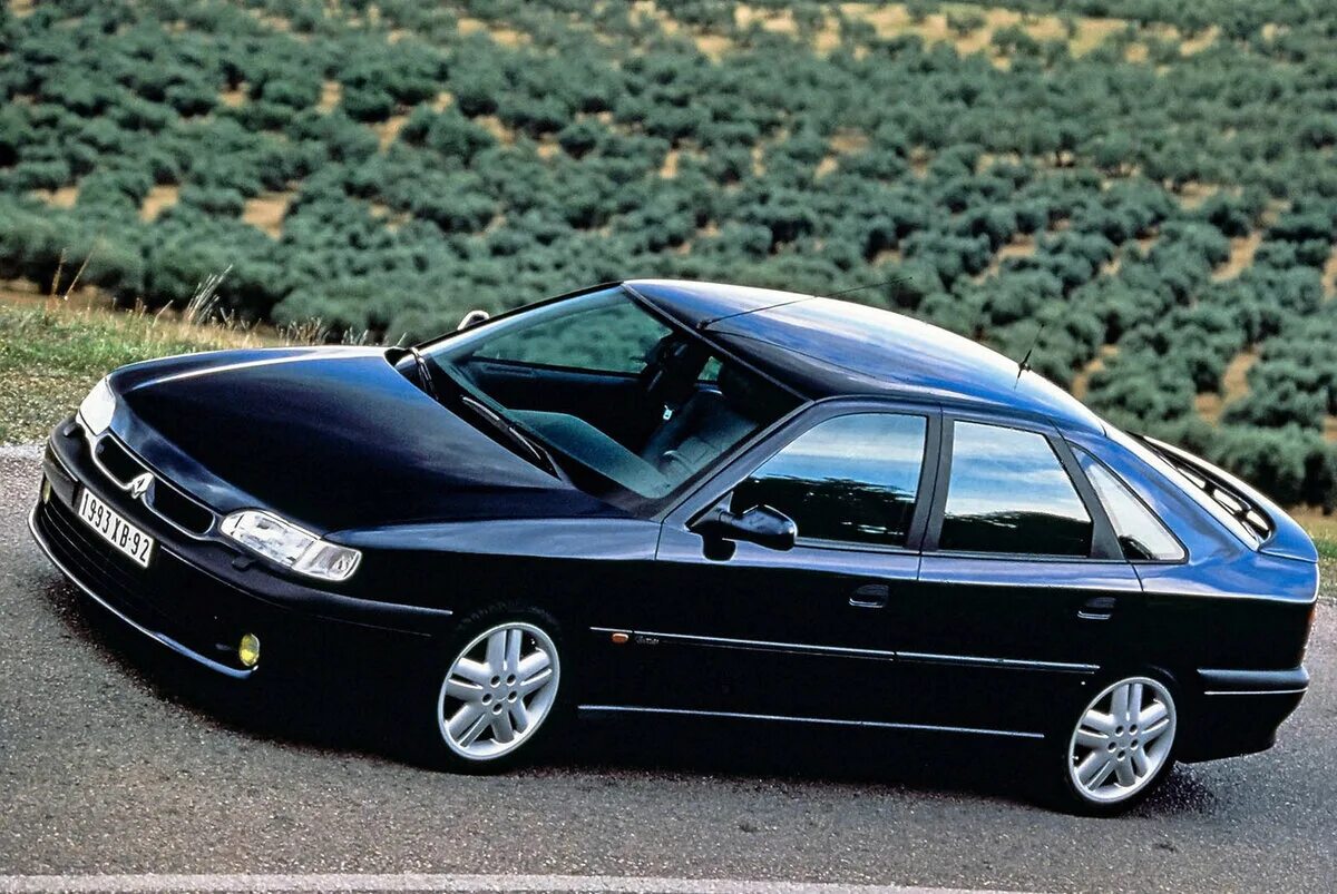 Renault Safrane 2.2 бензиновый 1993 RXE на DRIVE2