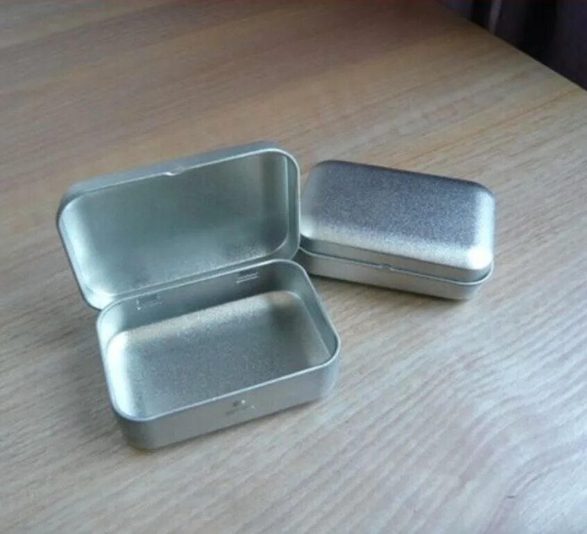 металлические коробки маленькие. маленькие металлические коробочки. маленькая железная коробочка. металлическая коробочка. маленькая железная коробочка.