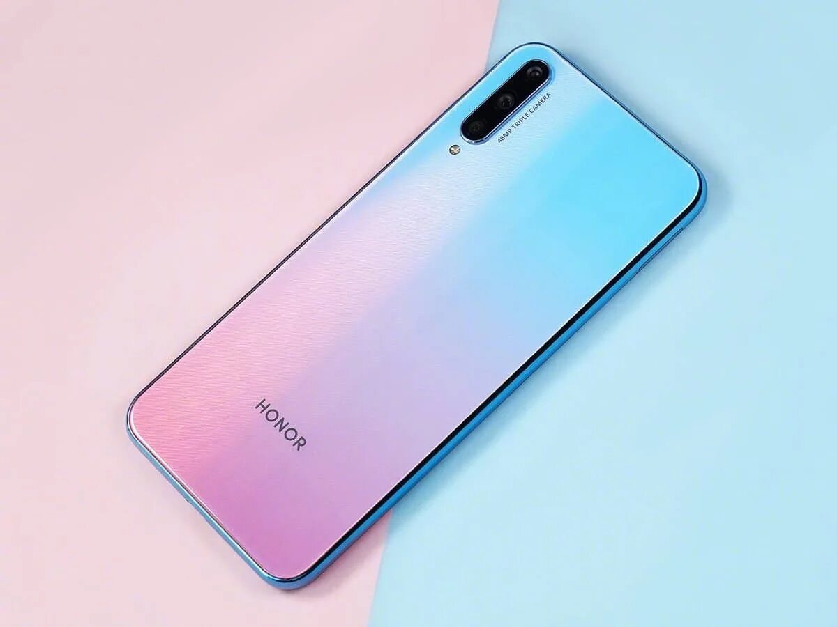 Последняя версия honor. Хонор 30 i Лайт. Смартфон хонор 20. Huawei Honor 30i. Huawei Honor 20 Lite.