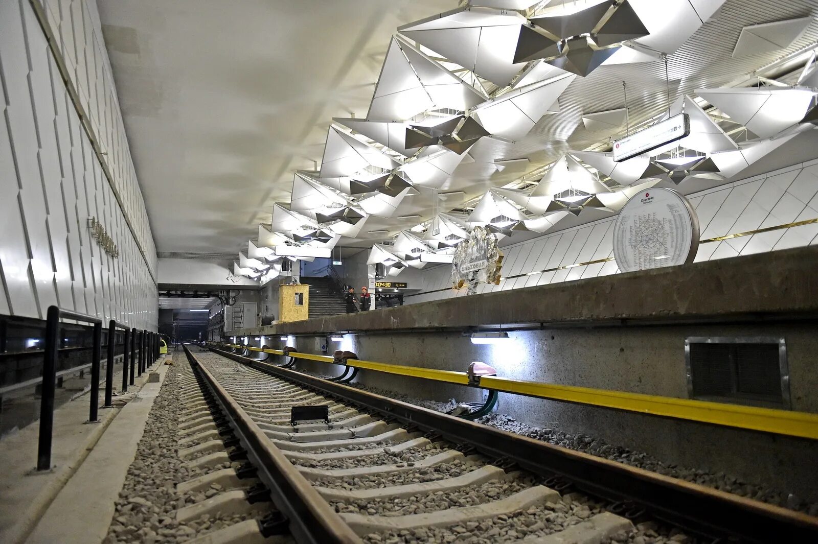 Сокольническая линия московского метрополитена. Московский метрополитен станция Ольховая. Сокольническая линия (станция Ольховая). Станция метро Ольховая Москва. Коммунарка (станция метро, Сокольническая линия).