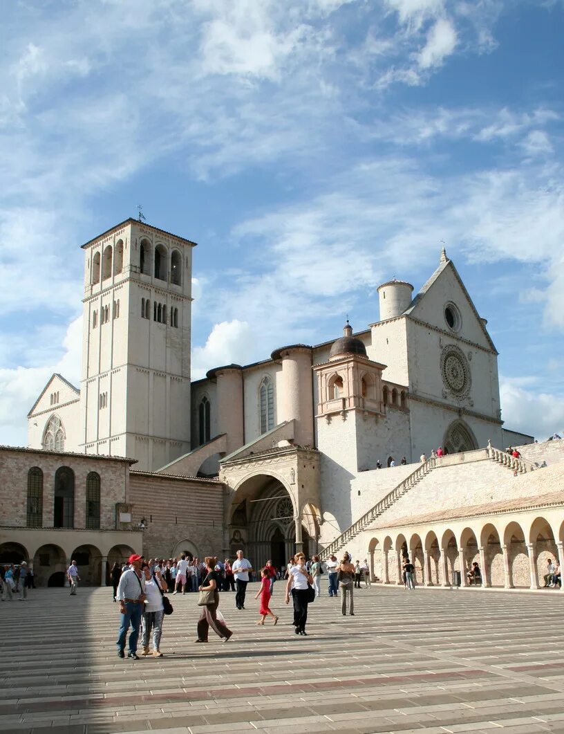 Города св. Города св. Assisi италия. Города св. Assisi италия.