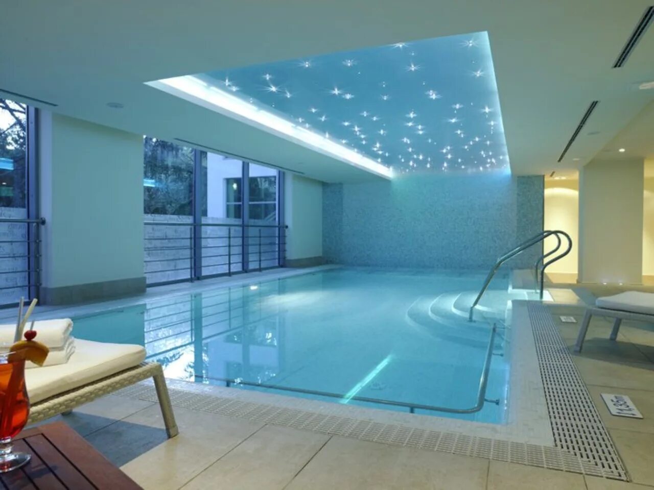 Спа отель с детьми с бассейном. Flamingo hotel spa. бассейн отель. бассейн в гостинице. спа бассейн.