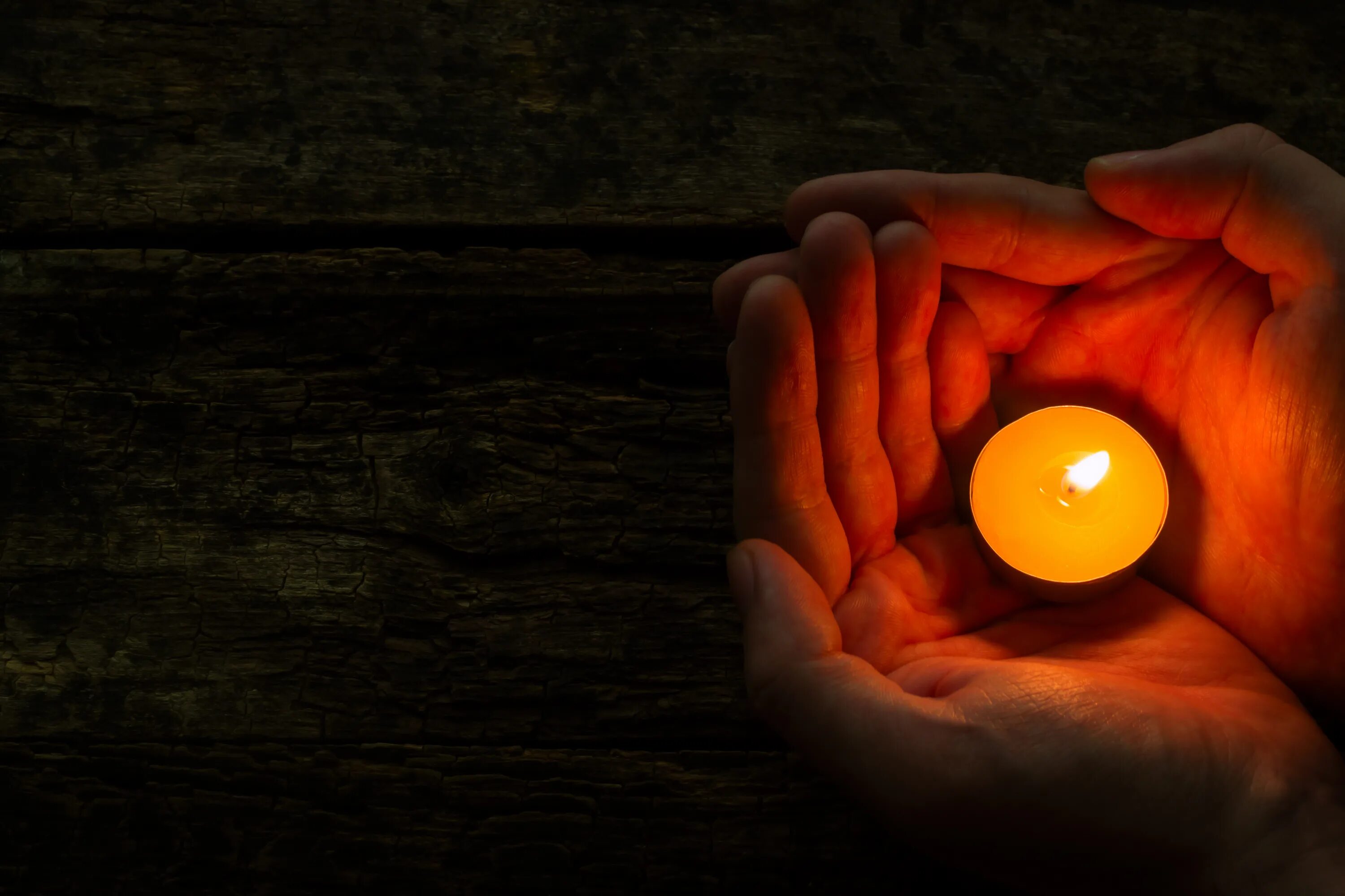 Высказывания про свечи. Где можно зажечь. Где можно зажечь. Где можно зажечь. Красивые цитаты про свечу.