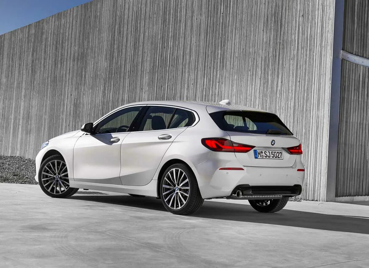 Бмв 135i 2020. Бмв 1 новая. Bmw 1 series. Bmw m1 2019. Bmw 1 118d 2020.
