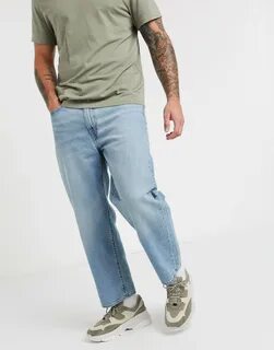 Levis loose