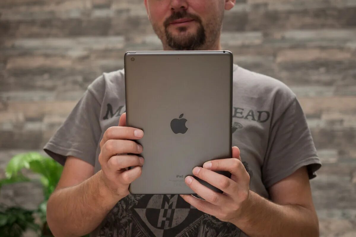Какой айпад стоит. Apple ipad mini 2025. планшет apple ipad mini 2025. айпад эппл мини 2025. ipad 8 2025.