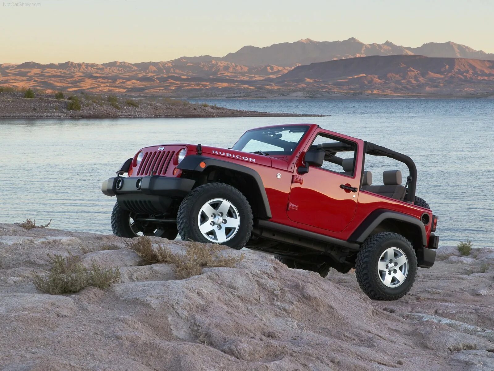 Jeep Wrangler Rubicon 2007. Jeep Wrangler Rubicon 2012. Jeep Wrangler Rubicon 2006. Jeep Вранглер мини. Что такое внедорожник