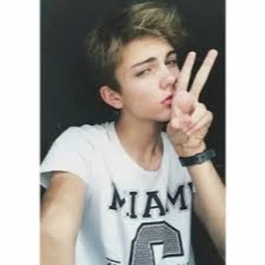 Transboy. Мальчик milkyboys. That boy nice. That boy nice. Chico lachowski 2011.