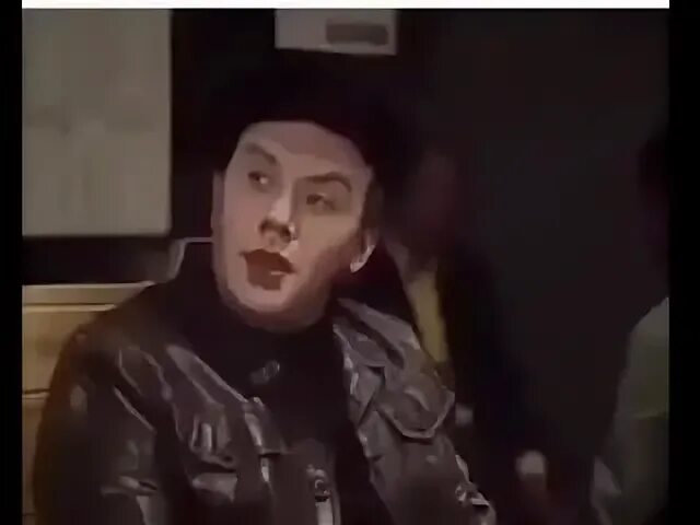 Бурунов москва слезам не верит пародия. Бурунов москва слезам не верит. Пародия слезам москва не верит пародия. Чапа москва слезам не верит. Москва слезам пародия.