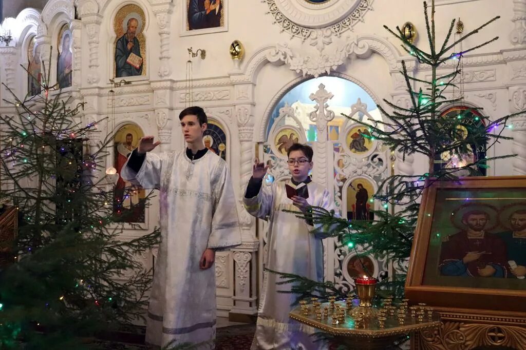 служба на рождество 2024 до скольки. рождество в храме христа спасителя 2021. рождественские богослужения латвия. храм христа спасителя рождество. рождество храм космы и дамиана.