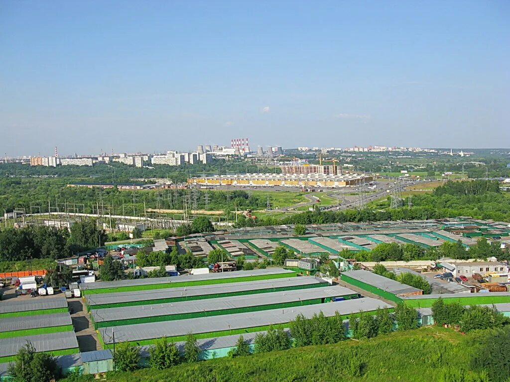 Садовники юга. Парк садовники москва. Тюфелева роща спортплощадка. Садовники юга. Садовники юга.