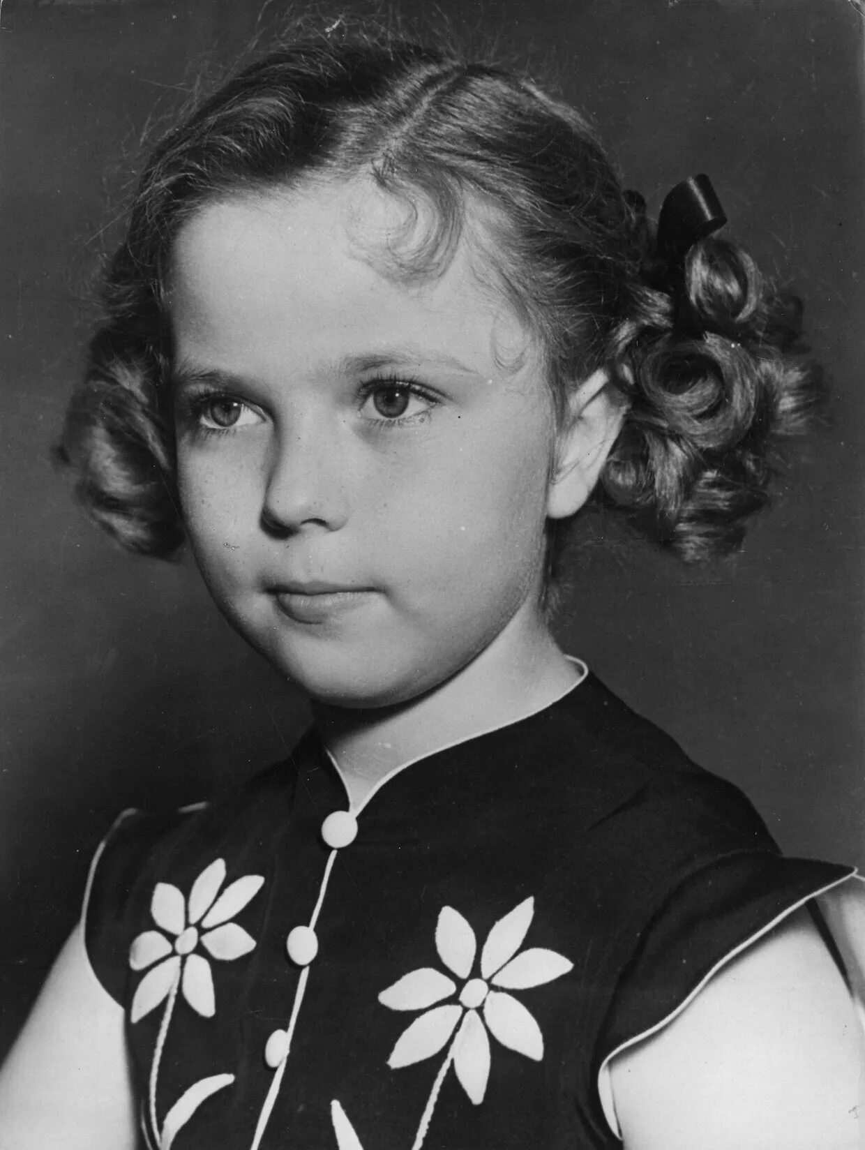 Shirley's temple. Ширли Темпл. Ширли Темпл Блэк. Ширли Темпл фото. Shirley Temple 1938.