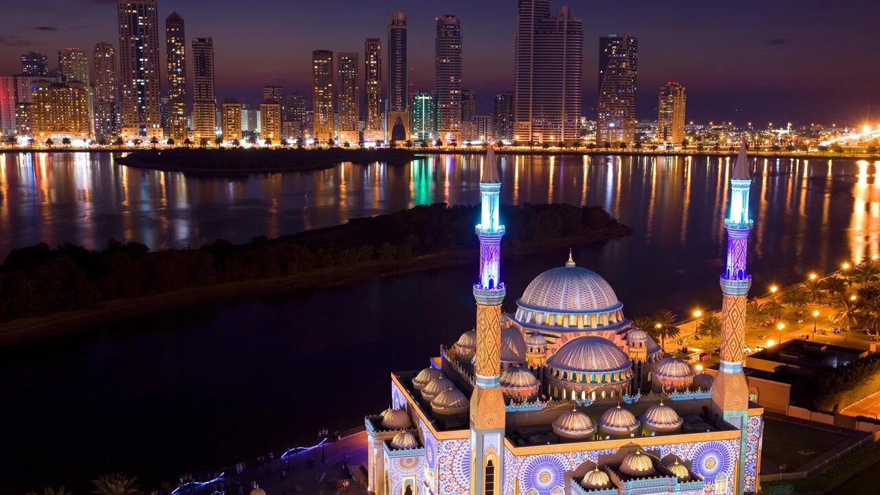 шарджа время. Oae шарджа. шарджа набережная. шарджа колесо обозрения. лагуна халид в шардже.