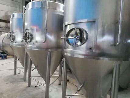 Емкостное оборудование из нержавеющей стали