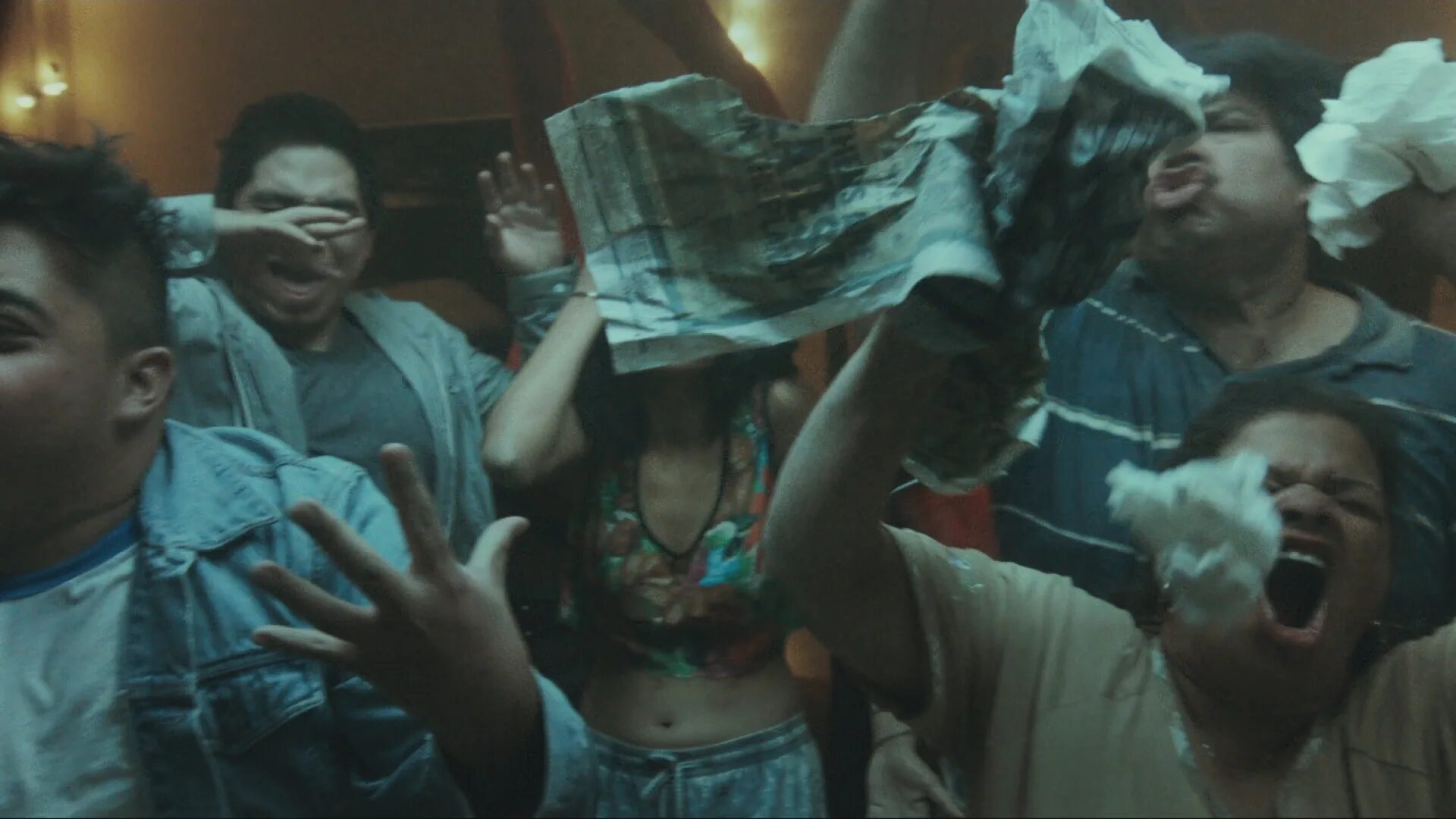 Turn down the sound. Сунита мани turn down for what. кадр из клипа turn down for what. down for what remix juicy j.