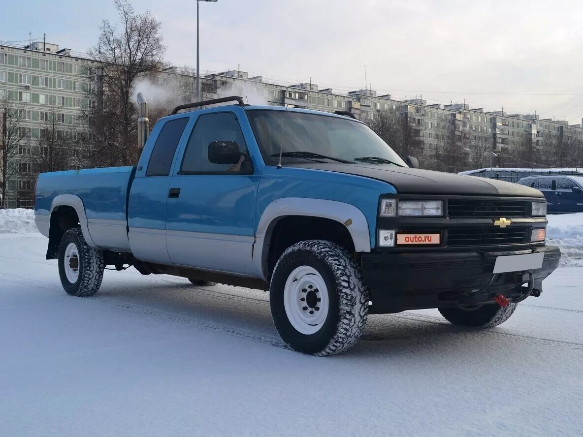 Купить шевроле б у в россии. Chevrolet Silverado gmt800. Chevrolet Silverado i (gmt800). Шевроле Сильверадо 1999 года. Chevrolet Silverado 5.3 at,.