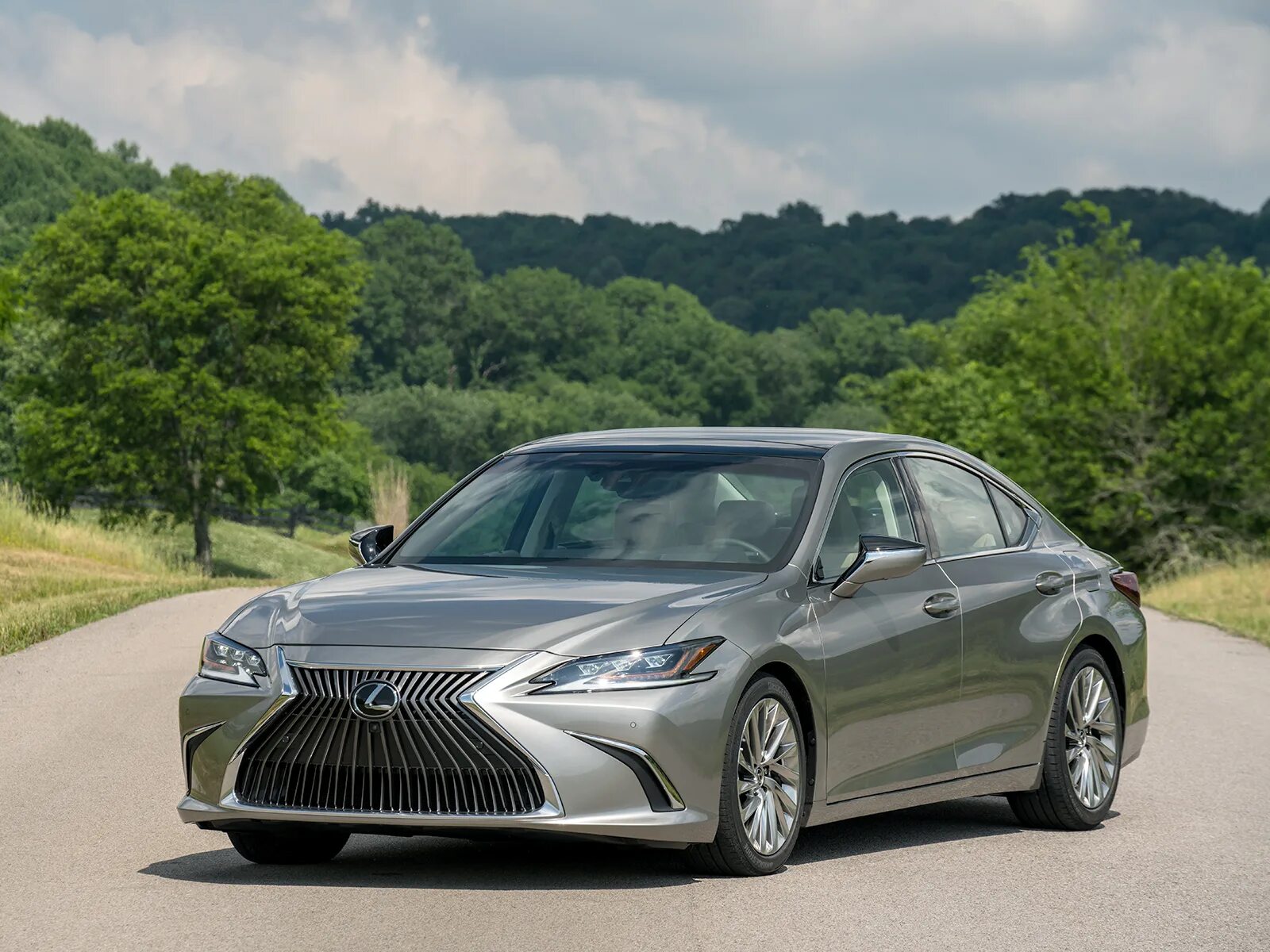 Лексус 2020 купить. Лексус es 350. Lexus es 350 2018. Lexus es 350 2022. Lexus es 350 2021.