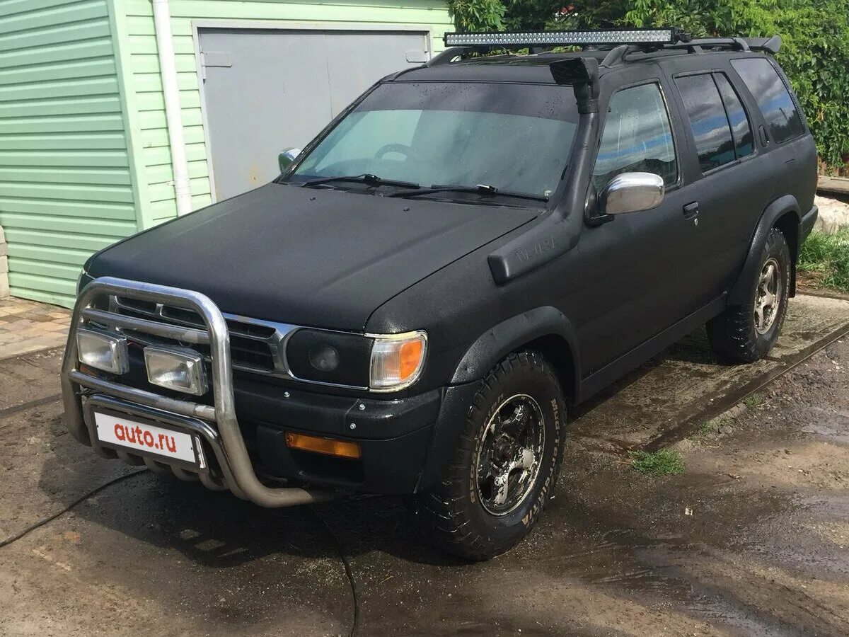 Купить ниссан террано дизель. Nissan Terrano r50 1996. Ниссан Террано r50. Nissan Terrano r50 Black. Ниссан Террано rr50 в черном рапторе.