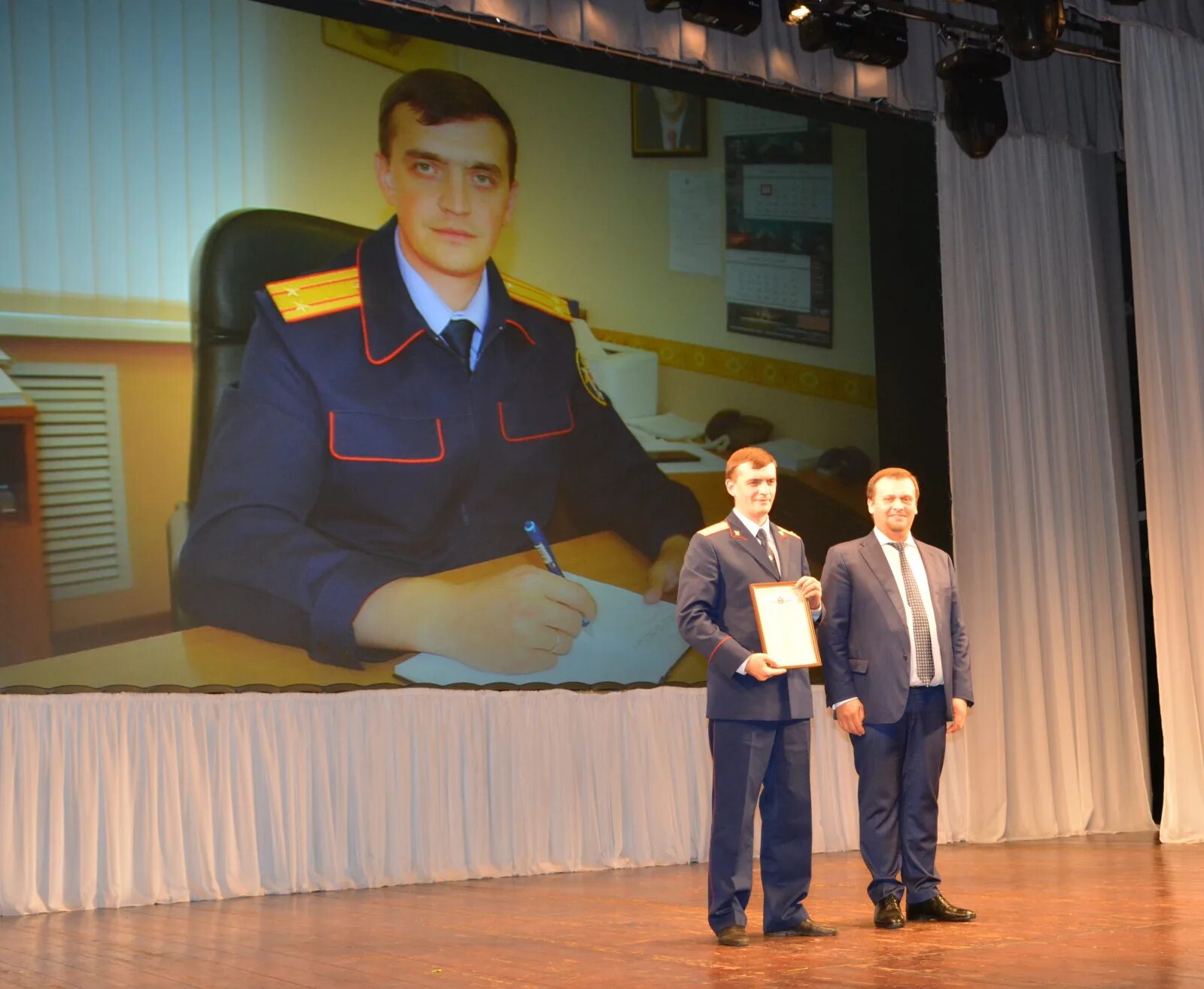 СУСК России по Новгородской области. Следовательное управление Великий Новгород. Следственный комитет Великий Новгород сотрудники. Следственный новгородской области