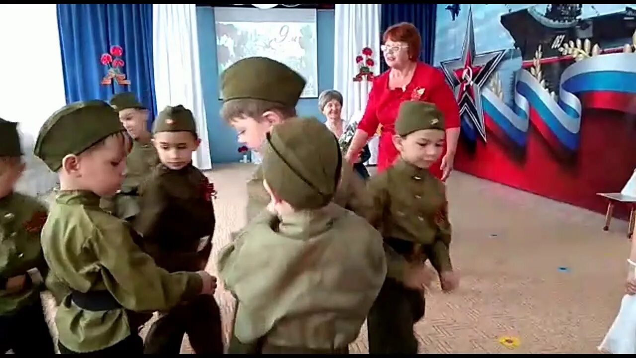 Спортивный праздник день победы в детском саду. Герой для спортивного праздника. Физкультурные праздники в детском саду. Спортивный праздник день победы в детском саду. Спортивный праздник день победы в детском саду.