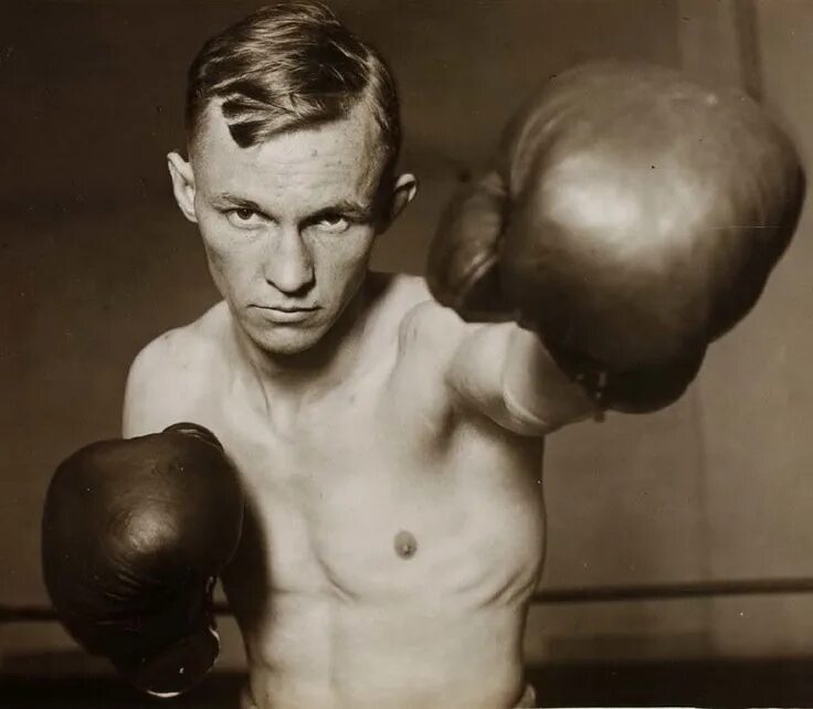 Винтажные боксеры. Рокки русский боксер. Vintage boxing. Боксер арт. Первые женщины боксеры.