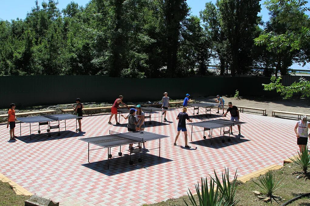 шатэ лагерь. лагерь шате в туапсе. шахтинский текстильщик туапсе детский лагерь. шахтинский текстильщик туапсе детский лагерь. пансионат шахтинский текстильщик туапсинский район.