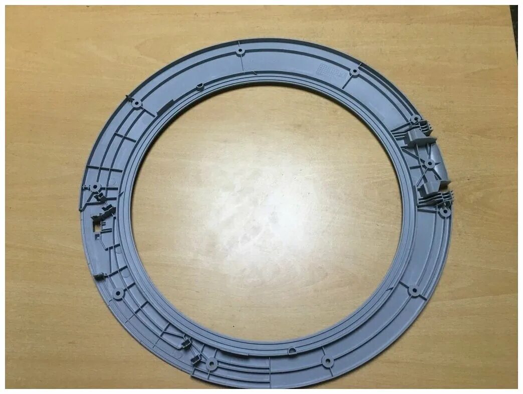люк внутренний. люк овальный внутренний. люк внутренний. люк внутренний. обрамление люка стиральной машины bosch 9000667364.