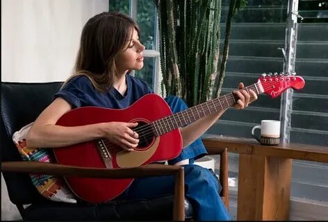 She s playing