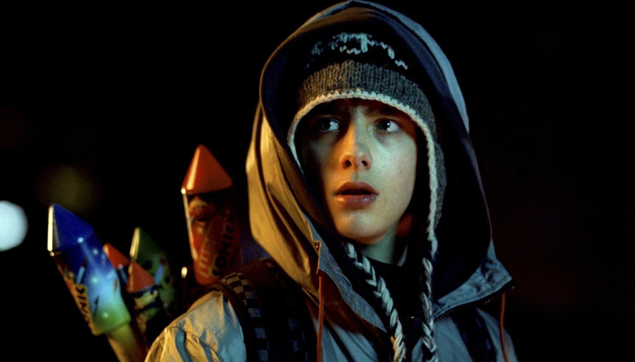 Attack the problem. Чужие на районе / attack the block (реж. джо корниш, 2011). алекс эсмейл. алекс эсмейл чужие на районе.