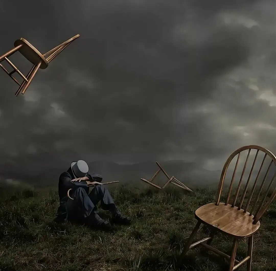 мертвая пустошь. фрэнк мелех. загадочный туман. Tommy ingberg фотограф сюрреалист. скелет в огне арт.