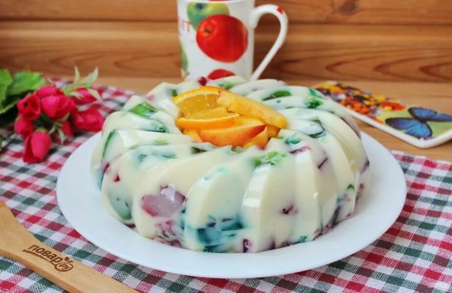 Сгущенка с желатином. Желе со сгущенкой. Желейный торт «битое стекло» со сметаной. Торт битое стекло без выпечки. Желе со сгущенкой.