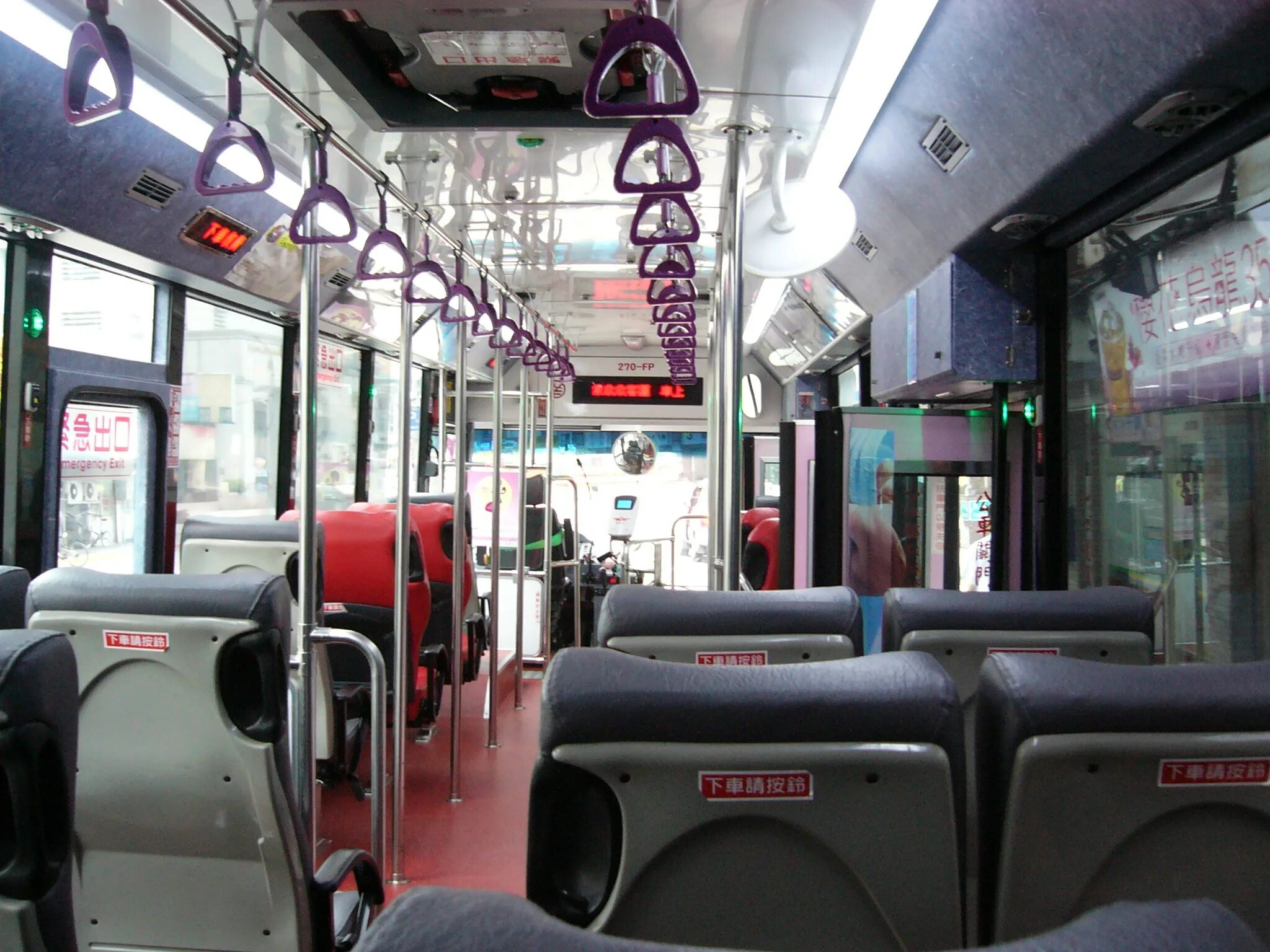 Iveco vsn-700. Автобус 270 спб. Автобус 270 спб. Автобус 270. Маршрут 270 автобуса москва.