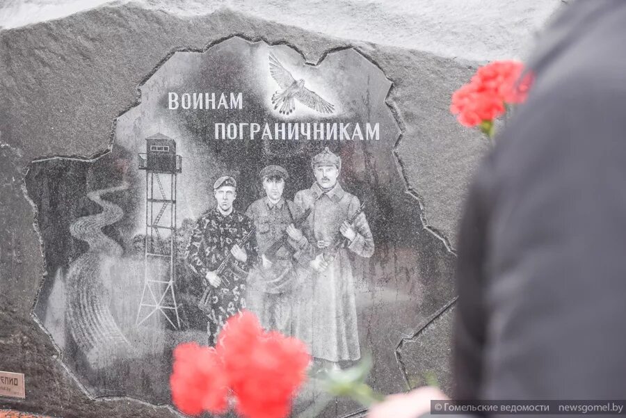 поныри курск мемориальный комплекс. святой мученик воин евгений родионов. евгений александрович родионов. русский воин евгений родионов. картина семенова а.