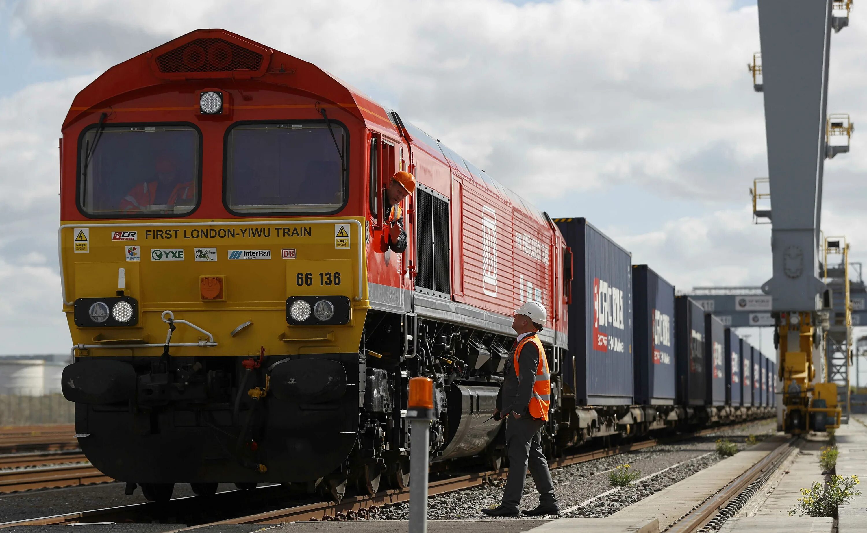 Осуществи поезд. Ржд красноярский край. Regionale поезд. Красивый поезд ржд. Etr 425.