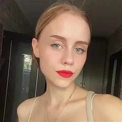 Катя персик