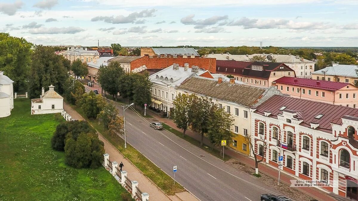 Ано великого новгорода. Улица большая Московская Великий Новгород. Малая Московская Великий Новгород. Великий Новгород центр. Великий Новгород центр города.