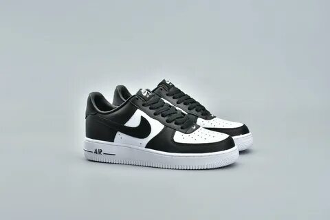 Nike air force panda