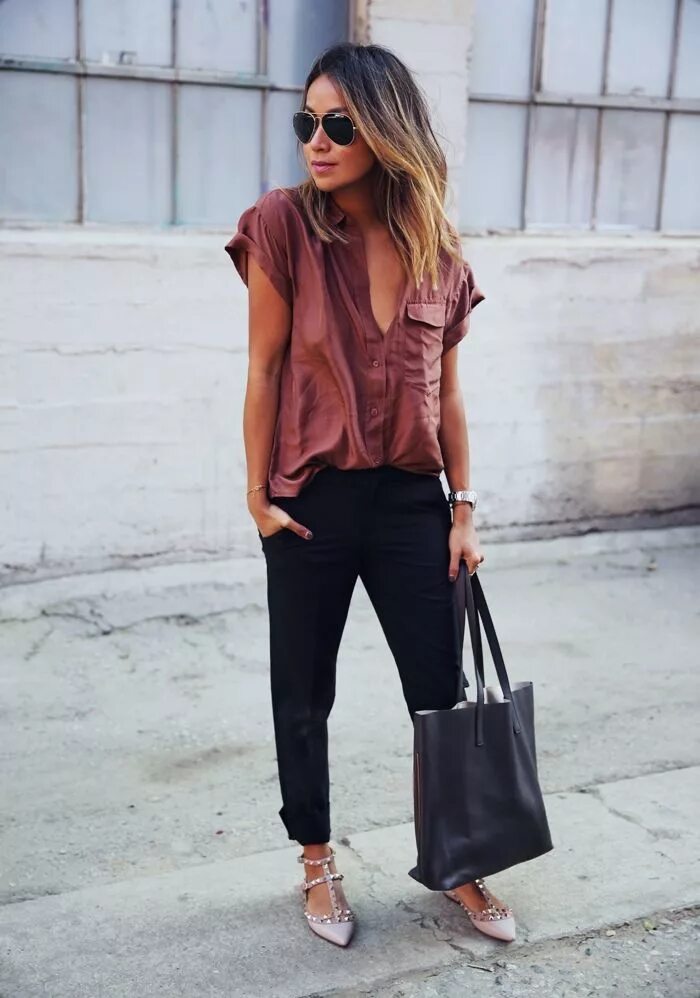 11 Simple Classic Street Styles - Wardrobe Essentials For Women . Fashion, Elega