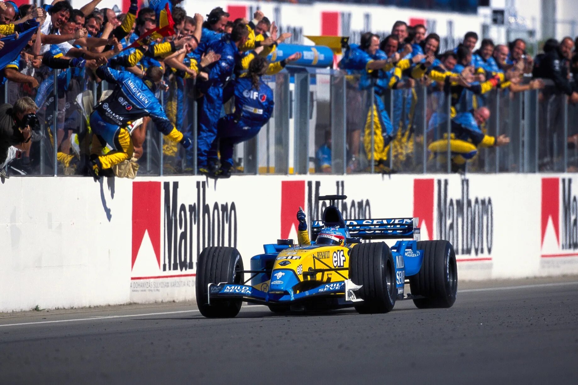 Фернандо Алонсо Хунгароринг. Alonso 2003. 2003 Belgian Grand prix Alonso. 2003 Hungarian Grand prix.
